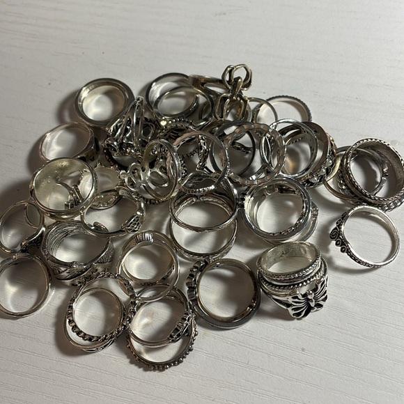 Silver Ring Set - Picture 2 of 2